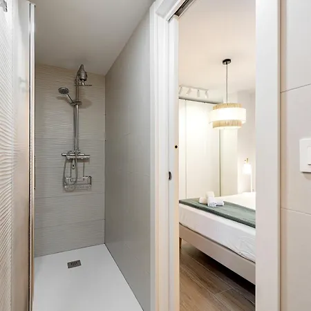 Appartement Floperw 1 *