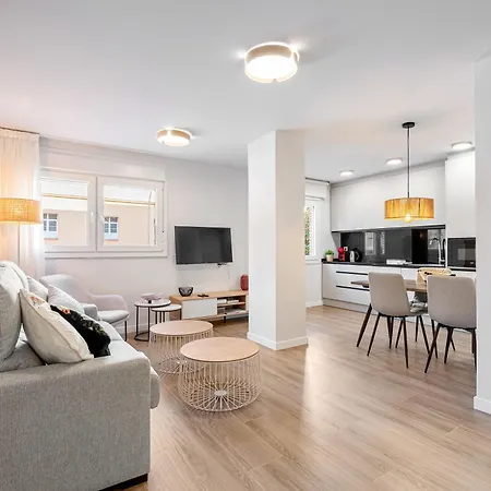 דירה Floperw 1 *